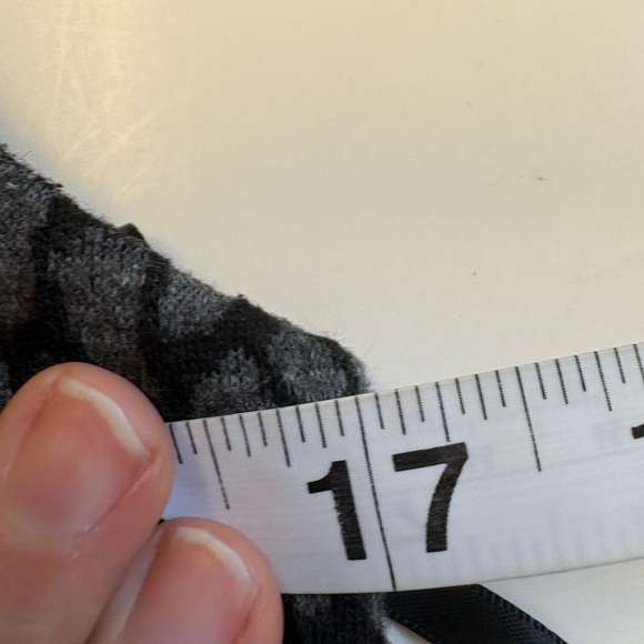 Calvin Klein grey leopard print sleeveless stretchy camisole top size Medium - Picture 9 of 10